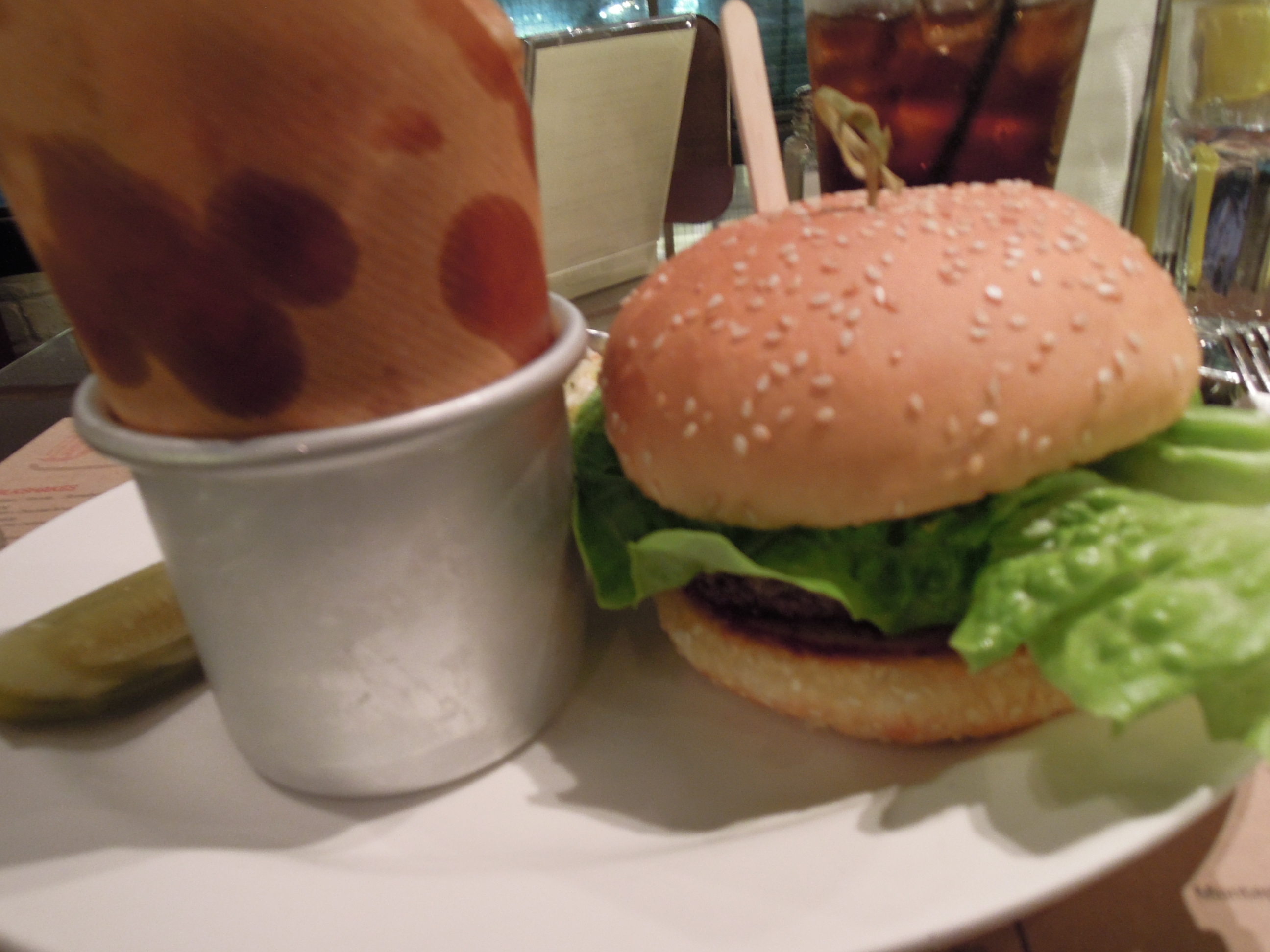 DSCN6548.JPG : 홍콩에서 먹은 햄버거