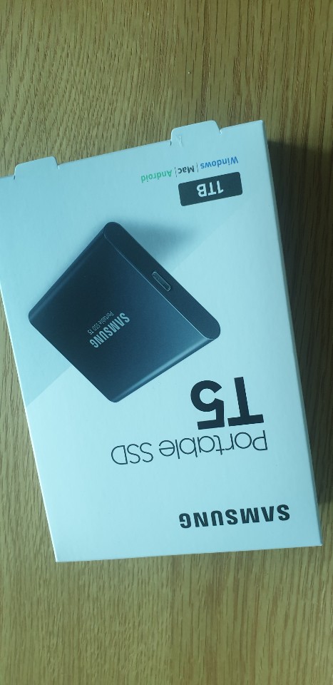 삼성 SSD T5.jpg